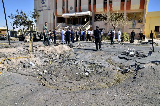 Βομβιστική επίθεση στο Σινά με τέσσερις στρατιώτες νεκρούς